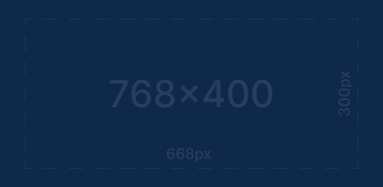 Consultor da TopClean apresentando uma solução de limpeza para um cliente em um ambiente industrial.